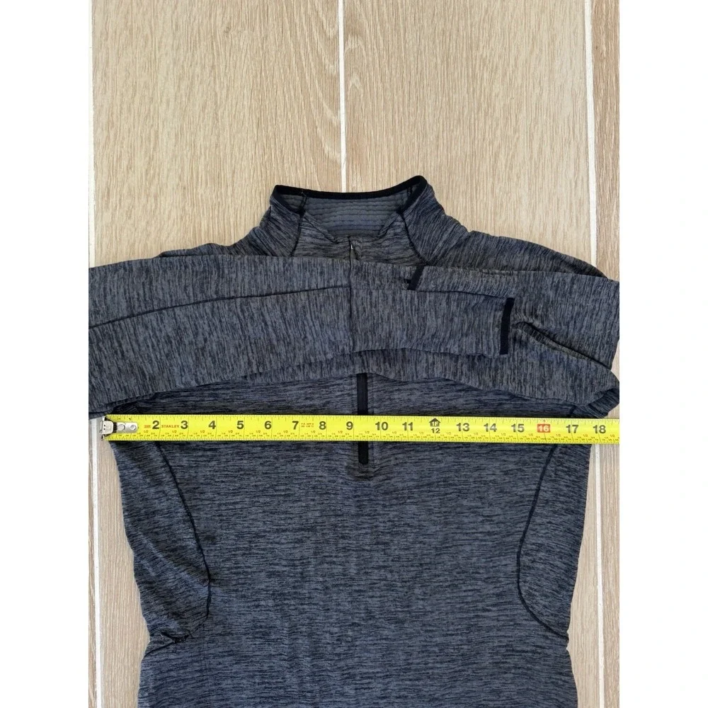 Nike Running Jacket Womens Small Gray Sphere Element 1/4 Zip Long Sleeve Sweater